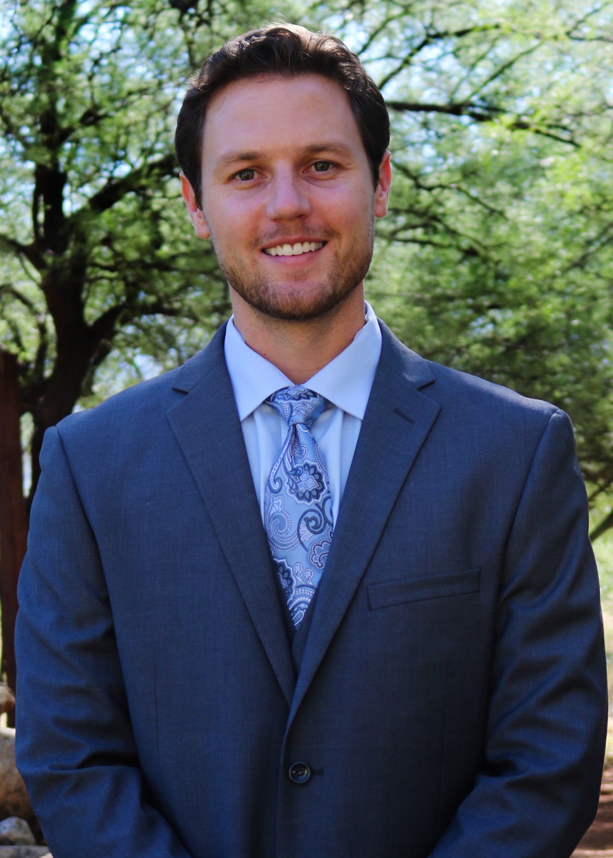 Sierra Tucson adds Yates to medical team